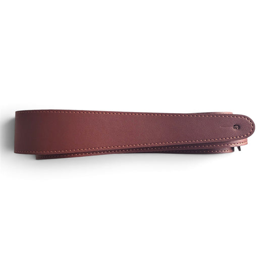 Beryl Essentials reversible vegan leather guitar strap, brown side